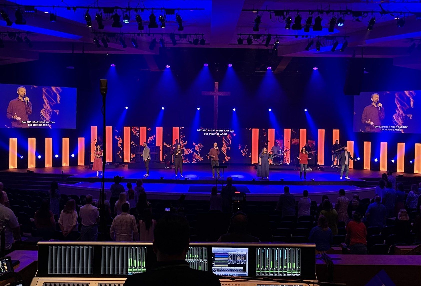 Lakes Church